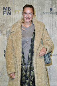 Auftaktshow 'Mercedes-Benz presents fashion talents from South Africa' auf der Berlin Fashion Week Autumn/Winter 2020