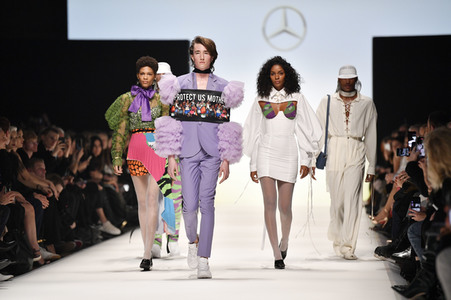 Auftaktshow 'Mercedes-Benz presents fashion talents from South Africa' auf der Berlin Fashion Week Autumn/Winter 2020