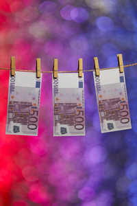 Symbolfoto Bargeld