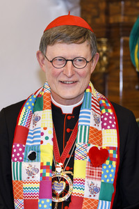 Kardinal Woelki begrüsst das Kölner Karneval Dreigestirn in Köln