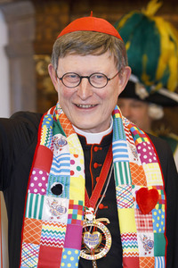 Kardinal Woelki begrüsst das Kölner Karneval Dreigestirn in Köln