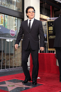 Andy Madadian erhält einen Stern auf dem Hollywood Walk of Fame in Los Angeles