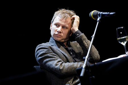 Jonathan Safran Foer und Robert Stadlober auf der lit.cologne 2020 in Köln