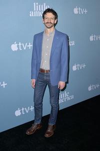 Serienpremiere 'Little America' in West Hollywood