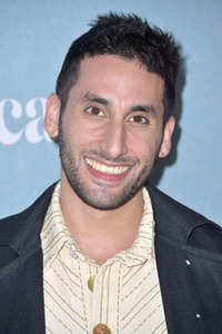 Serienpremiere 'Little America' in West Hollywood