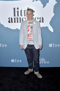 Serienpremiere 'Little America' in West Hollywood