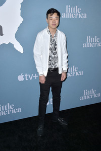 Serienpremiere 'Little America' in West Hollywood