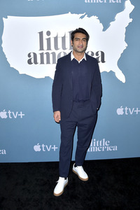 Serienpremiere 'Little America' in West Hollywood