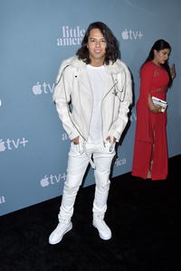 Serienpremiere 'Little America' in West Hollywood