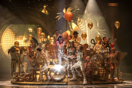 Eisrevue 'Holiday on Ice - Showtime' in Erfurt