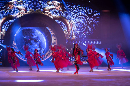 Eisrevue 'Holiday on Ice - Showtime' in Erfurt