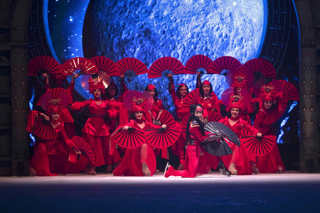 Eisrevue 'Holiday on Ice - Showtime' in Erfurt