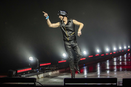 Eisrevue 'Holiday on Ice - Showtime' in Erfurt