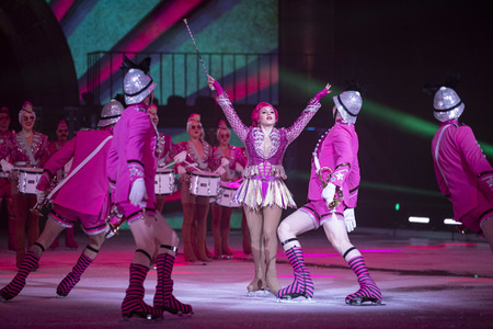 Eisrevue 'Holiday on Ice - Showtime' in Erfurt