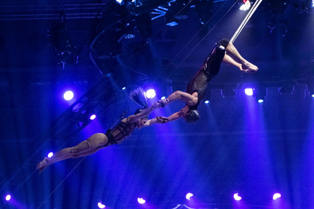 Eisrevue 'Holiday on Ice - Showtime' in Erfurt