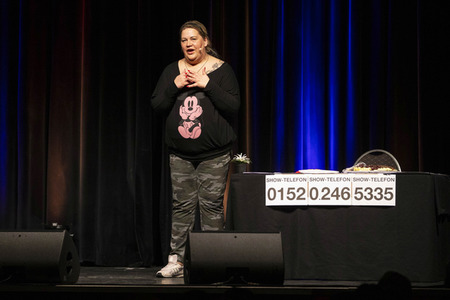 Auftritt von Ilka Bessin in Erfurt