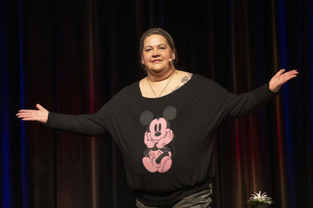 Auftritt von Ilka Bessin in Erfurt