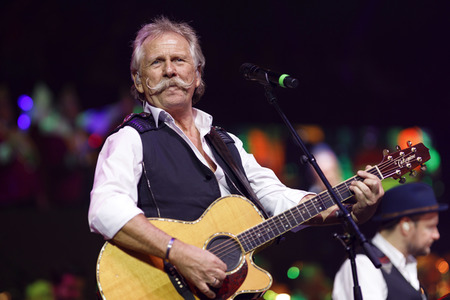 Kostümsitzung 'Lachende Kölnarena 2020' in Köln