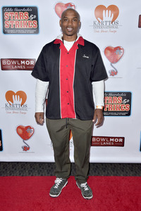 Stars & Strikes Celebrity Bowling Turnier 2020 in Anaheim