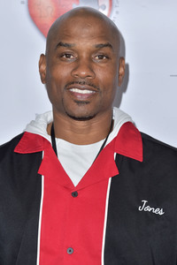 Stars & Strikes Celebrity Bowling Turnier 2020 in Anaheim