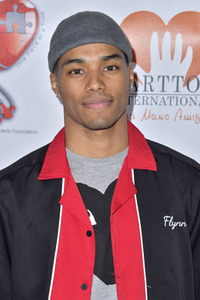 Stars & Strikes Celebrity Bowling Turnier 2020 in Anaheim