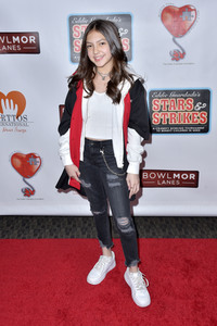 Stars & Strikes Celebrity Bowling Turnier 2020 in Anaheim