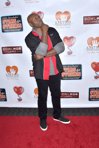 Stars & Strikes Celebrity Bowling Turnier 2020 in Anaheim