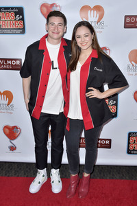 Stars & Strikes Celebrity Bowling Turnier 2020 in Anaheim