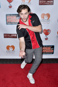 Stars & Strikes Celebrity Bowling Turnier 2020 in Anaheim