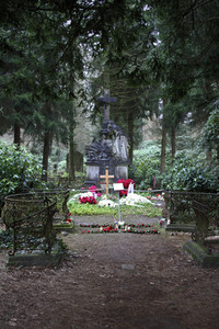 Grabstätten Prominenter in Hamburg