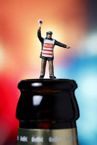 Symbolfoto Alkoholkontrolle