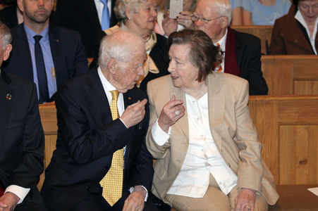 Festveranstaltung '30 Jahre Friedliche Revolution und Neugründung des Freistaates Sachsen - 90 Jahre Kurt Biedenkopf' in Dresden