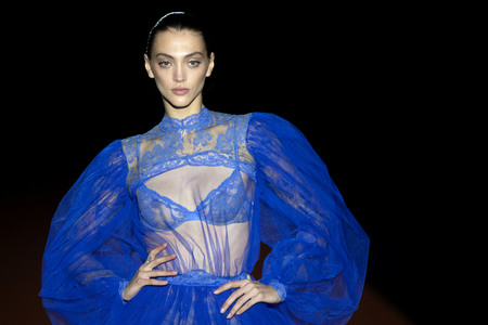 Andres Sarda Fashion Show auf der Mercedes-Benz Fashion Week Madrid Autumn/Winter 2020