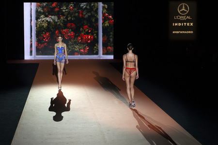 Andres Sarda Fashion Show auf der Mercedes-Benz Fashion Week Madrid Autumn/Winter 2020