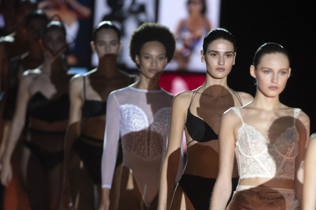 Andres Sarda Fashion Show auf der Mercedes-Benz Fashion Week Madrid Autumn/Winter 2020