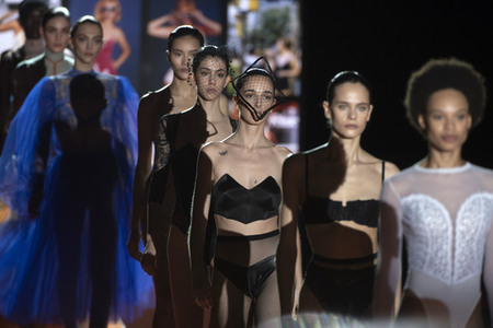 Andres Sarda Fashion Show auf der Mercedes-Benz Fashion Week Madrid Autumn/Winter 2020