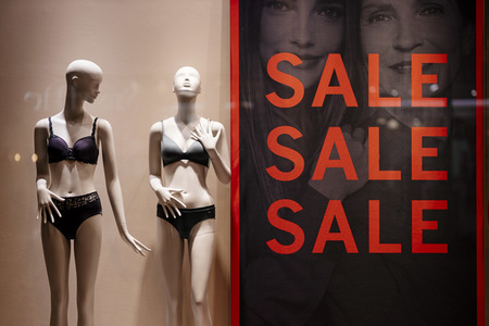 Symbolfoto Schaufensterpuppen