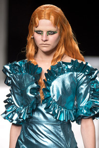 Ana Locking Fashion Show auf der Mercedes-Benz Fashion Week Madrid Autumn/Winter 2020