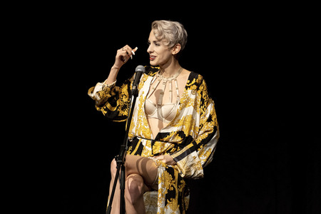 Auftritt von Lisa Eckhart in Osnabrück