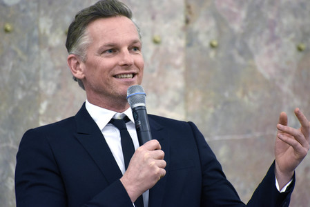 Staffel 2 Premiere 'Bad Banks' in Frankfurt