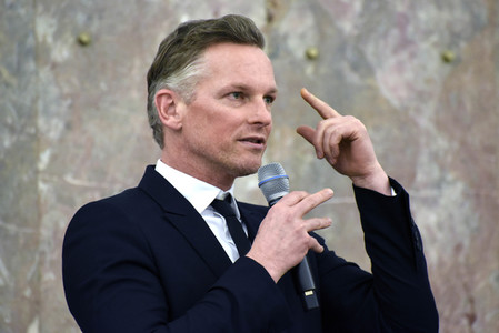 Staffel 2 Premiere 'Bad Banks' in Frankfurt