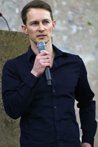 Staffel 2 Premiere 'Bad Banks' in Frankfurt