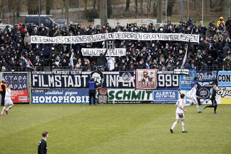Fußballspiel SV Babelsberg 03 gegen BSG Chemie Leipzig in Potsdam