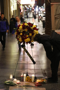 Trauerkundgebungen am Stern von Kirk Douglas in Los Angeles