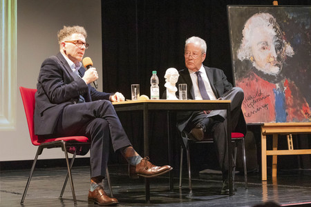 Vernissage zur Ausstellung 'Vom Flug der Freiheit' von Armin Mueller-Stahl in Kamenz