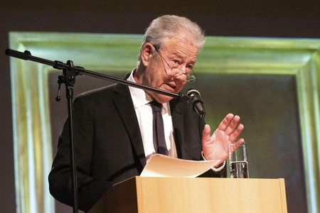 Vernissage zur Ausstellung 'Vom Flug der Freiheit' von Armin Mueller-Stahl in Kamenz