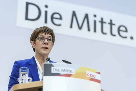 Pressekonferenz mit Annegret Kramp-Karrenbauer in Berlin