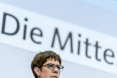 Pressekonferenz mit Annegret Kramp-Karrenbauer in Berlin