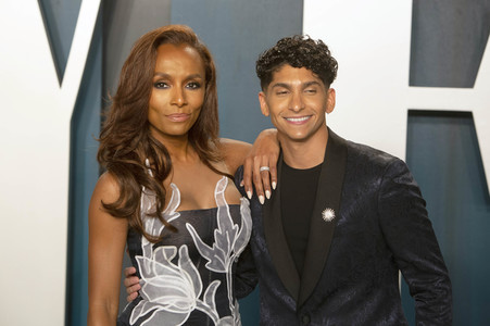 Vanity Fair Oscar Party 2020 in Beverly Hills