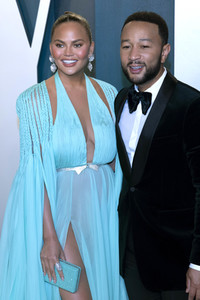 Vanity Fair Oscar Party 2020 in Beverly Hills